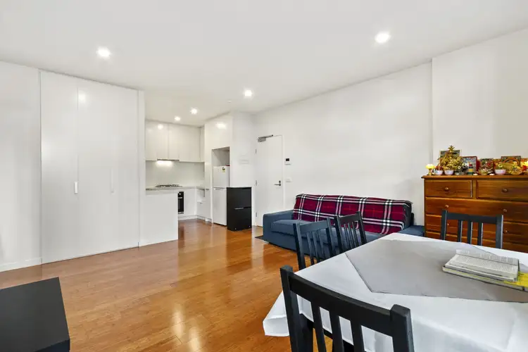 G10/1215 Centre Road, Oakleigh South VIC 3167