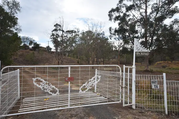 8681 Warrego Highway, Withcott QLD 4352