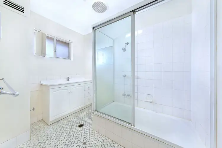 Sixth view of Homely unit listing, 6/39 Old Burleigh Road, Surfers Paradise QLD 4217
