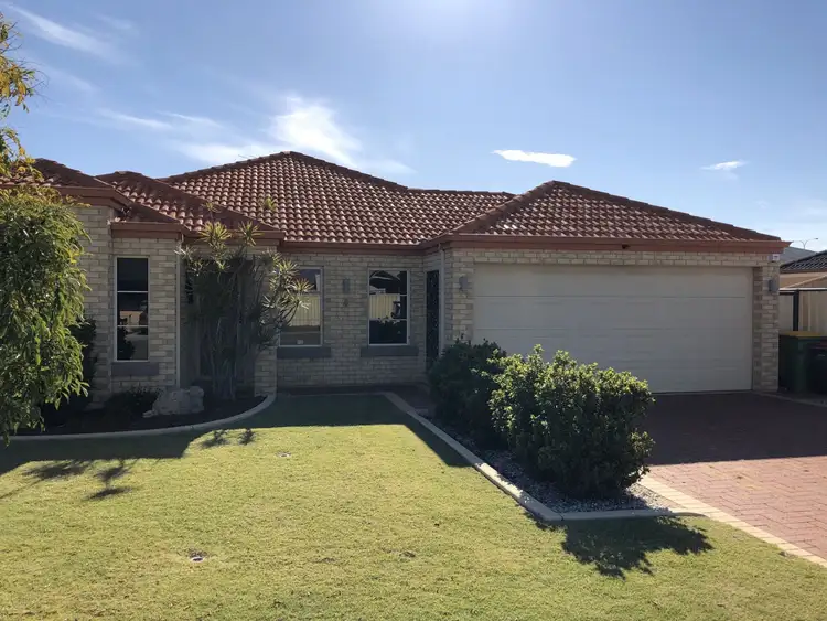 Second view of Homely house listing, 4 Sorrento Turn, Secret Harbour WA 6173