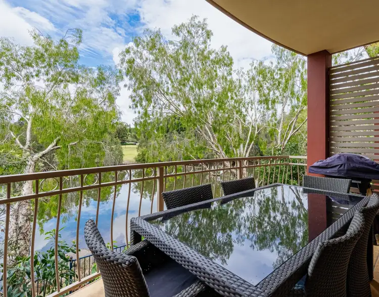 6/4 University Drive, Robina QLD 4226