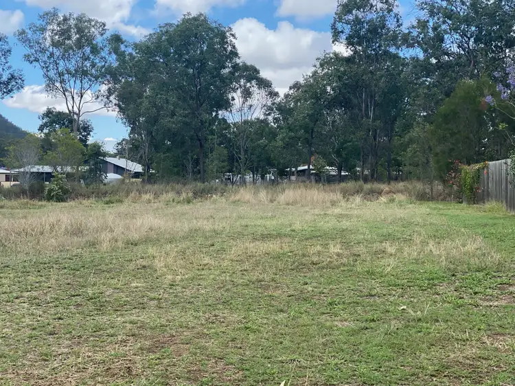 11 Keeley Place, Esk QLD 4312