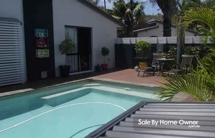 11 Watsons Road, Bargara QLD 4670