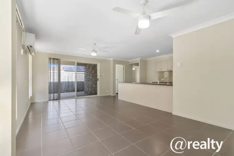 Sixth view of Homely semi-detached listing, 1/6 Eugenia Avenue, Rothwell QLD 4022