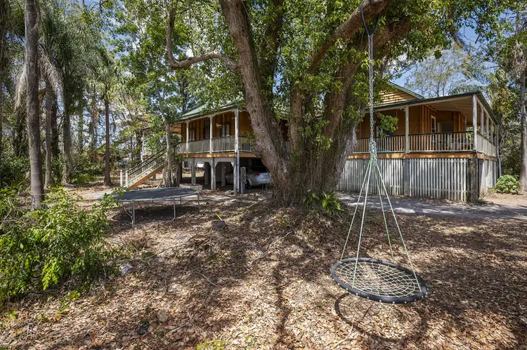 7 Williams Lane, Southside QLD 4570