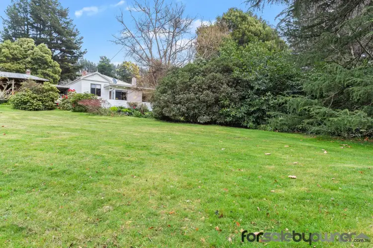 526 Burns Road, Wyena TAS 7254