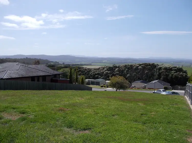 18 Henry Grove, Legana TAS 7277