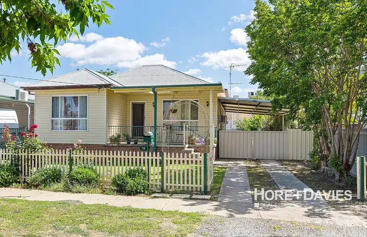 13 Spring Street, Wagga Wagga NSW 2650