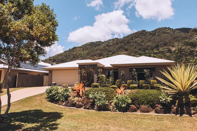 39 Elphinstone Street, Kanimbla QLD 4870