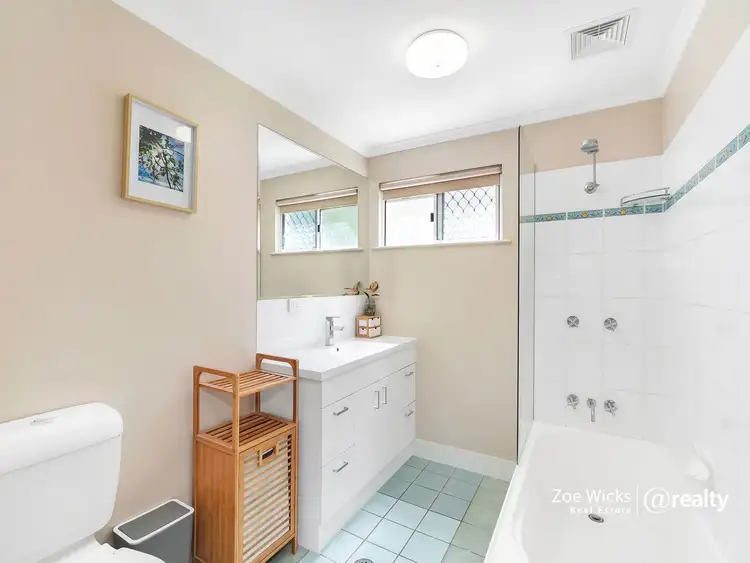 Sixth view of Homely unit listing, 2/12 Grantala Street, Manoora QLD 4870