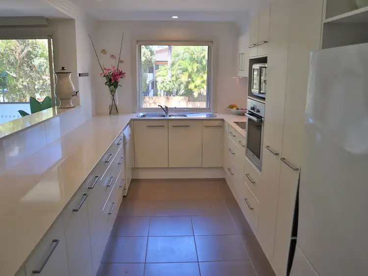 Third view of Homely apartment listing, 2/103-105 Ocean Parade, Coffs Harbour NSW 2450