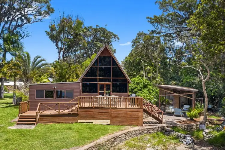 Second view of Homely house listing, 4 Ellem Close, Arrawarra NSW 2456