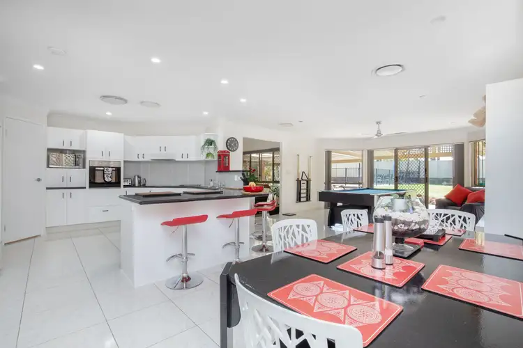 10 Glendale Place, Helensvale QLD 4212