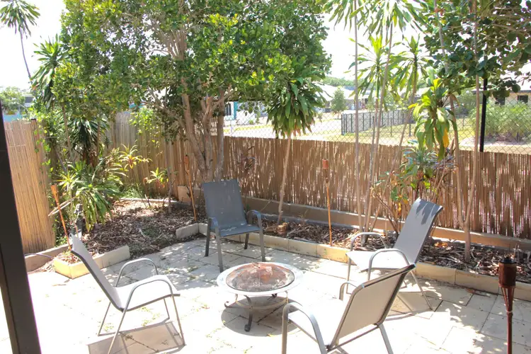 2/121 Flynn Cct, Bellamack NT 832