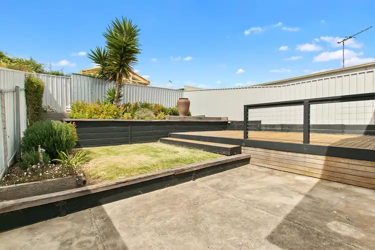 10B Phillip Street