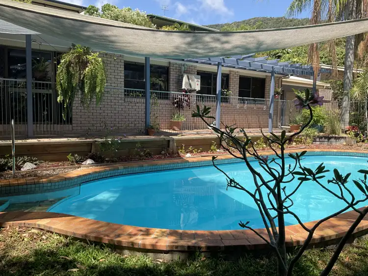 Second view of Homely house listing, 4 Muruk Cresent, Jubilee Pocket QLD 4802