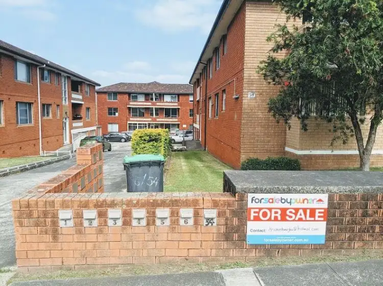 Main view of Homely unit listing, 4/54 Keira Street, Wollongong NSW 2500