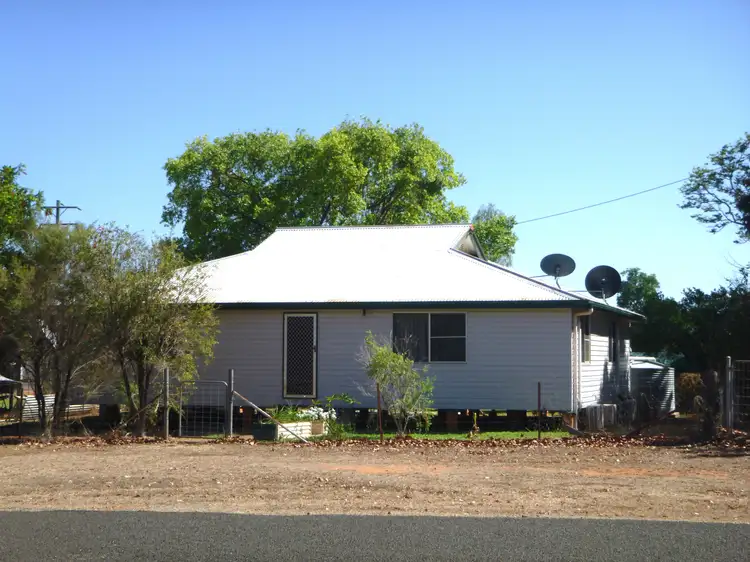3 King St, Chillagoe QLD 4871