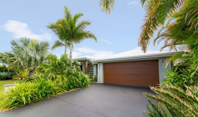 76 Kakadu Circuit, Banksia Beach QLD 4507
