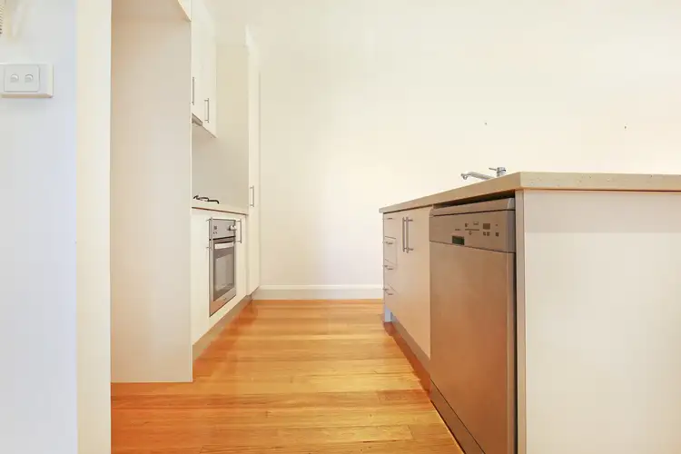 Fourth view of Homely apartment listing, 10/137-139 Flinders Street, Thornbury VIC 3071
