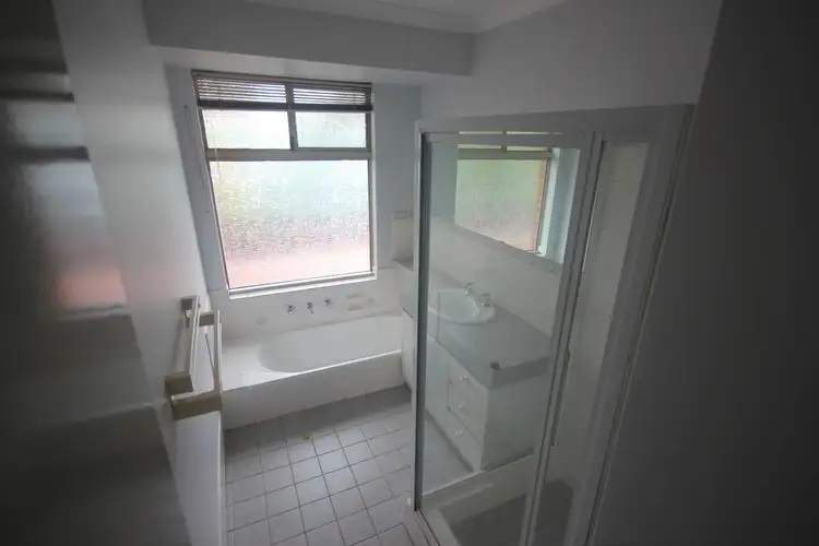 Fifth view of Homely house listing, 8 Lima Close, Warnbro WA 6169