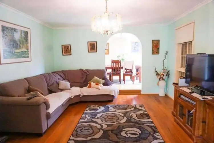 Sixth view of Homely house listing, 6 Janina Court, Vermont South VIC 3133