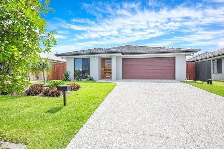 94 Foxtail Crescent, Banksia Beach QLD 4507