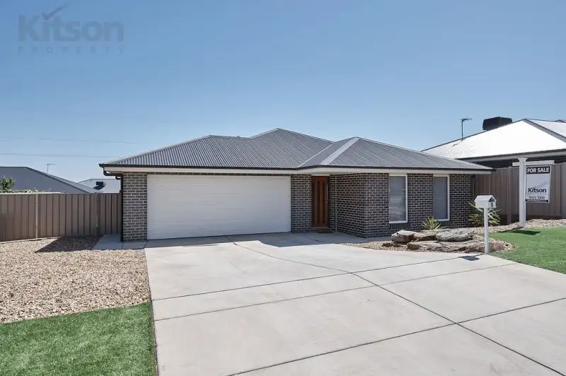 Main view of Homely house listing, 5 Thane Court, Lloyd NSW 2650