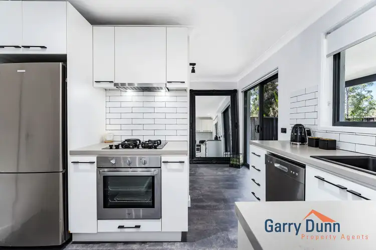 7 Whitfield Parade, Hammondville NSW 2170
