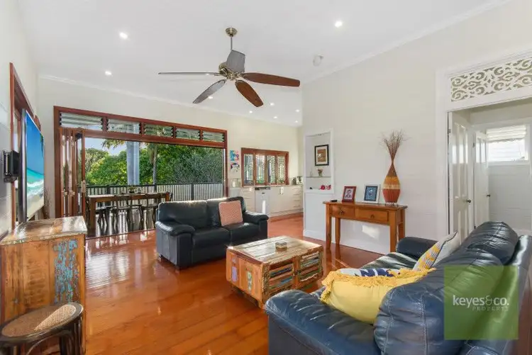 Main view of Homely house listing, 16 Clarendon Street, Hyde Park QLD 4812