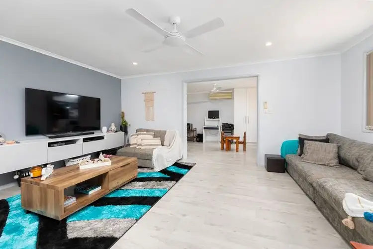Second view of Homely house listing, 8 Arrakune Crescent, Kallangur QLD 4503