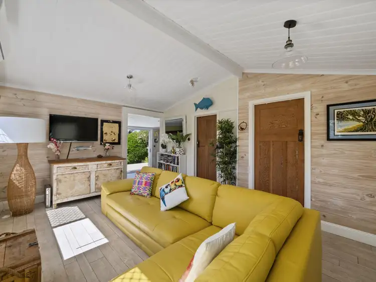 33 Schafer Street, Red Rock NSW 2456