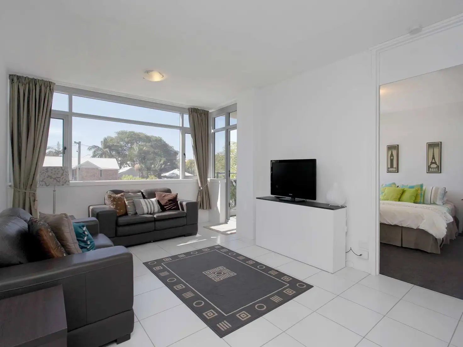 Main view of Homely unit listing, 'Glenfalloch" 1C/172 Oxlade Drive, New Farm QLD 4005
