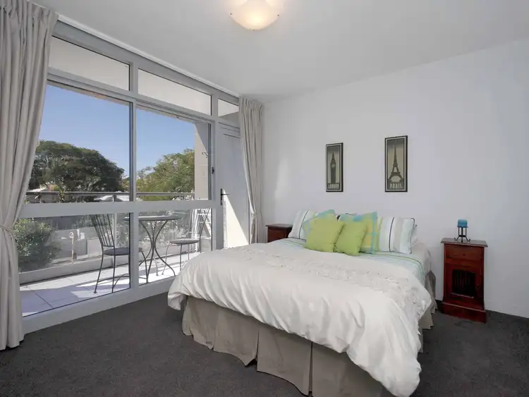 Third view of Homely unit listing, 'Glenfalloch" 1C/172 Oxlade Drive, New Farm QLD 4005