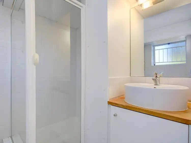 Sixth view of Homely unit listing, 'Glenfalloch" 1C/172 Oxlade Drive, New Farm QLD 4005
