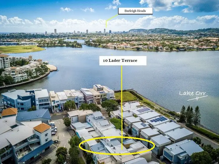 10 Lader Terrace