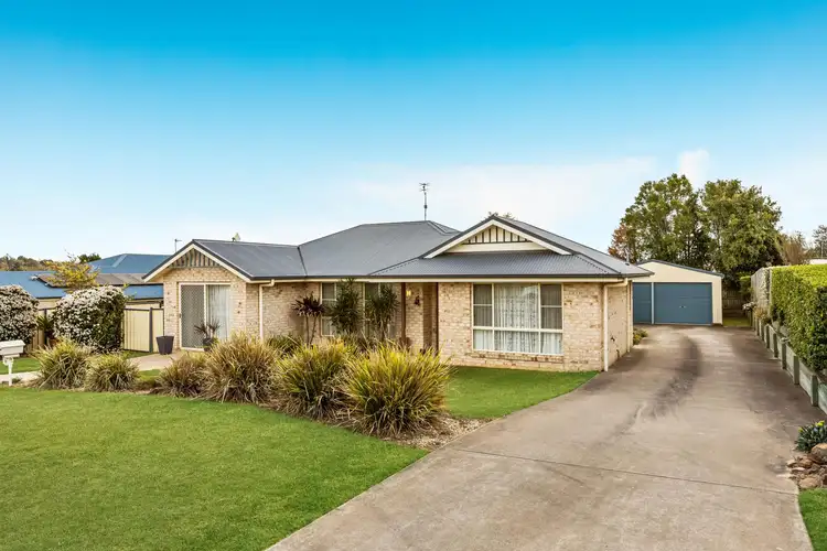 10 Vicky Avenue, Crows Nest QLD 4355