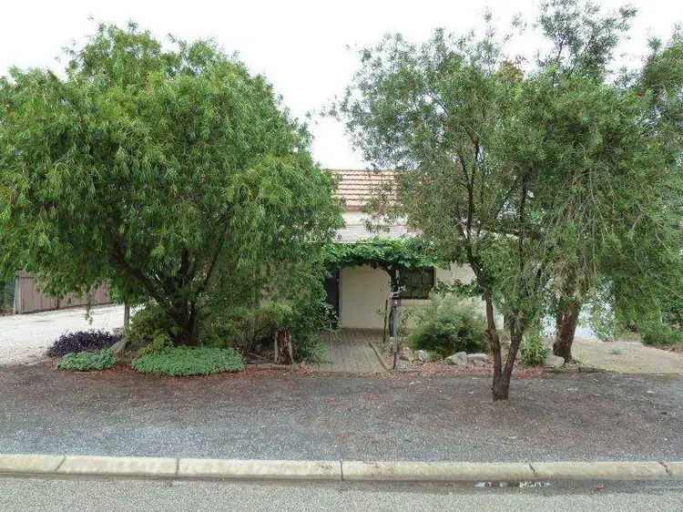 6 Thomas Street, Saddleworth SA 5413