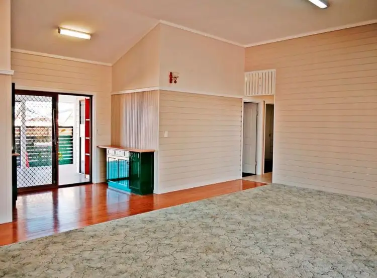 Sixth view of Homely house listing, 4 Alexander Ave, Chinchilla QLD 4413