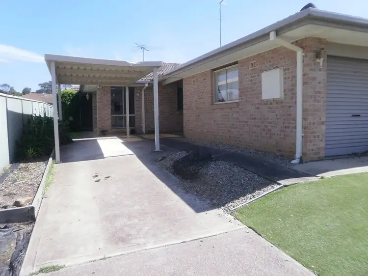 9A Valentine Place, Rosemeadow NSW 2560