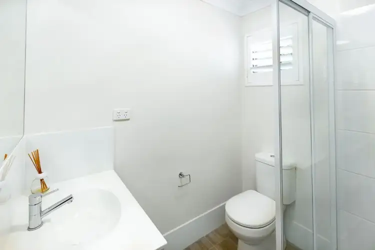 Sixth view of Homely apartment listing, Baybreeze D/5 Eastview Lane, Hamilton Island QLD 4803