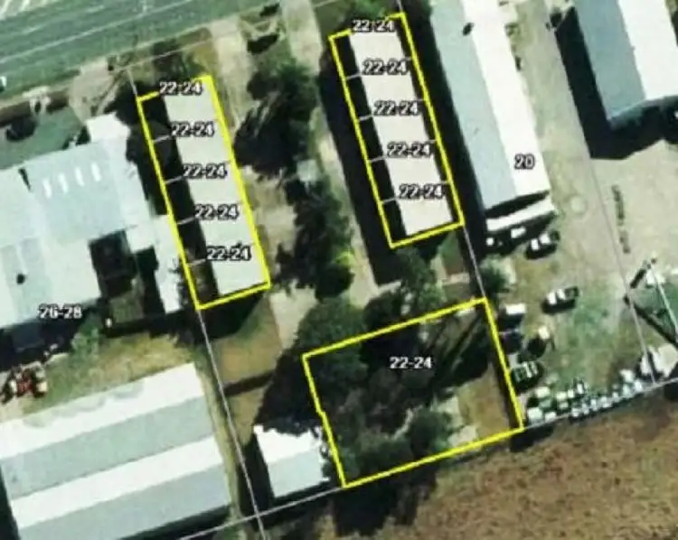 Main view of Homely block of units listing, 22-24 Dawson Highway, Biloela QLD 4715