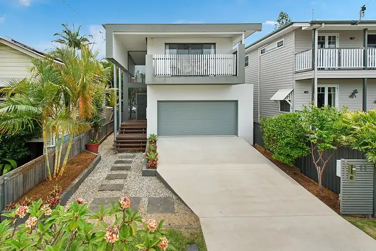 11 Bamford Street, Sandgate QLD 4017
