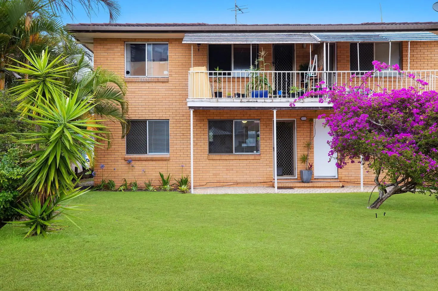 Main view of Homely apartment listing, 2/27 Coolangatta Road, Kirra QLD 4225