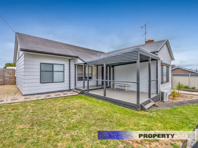 22 Ross Avenue, Moe VIC 3825