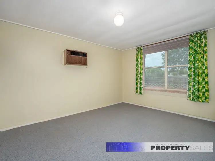 Fifth view of Homely house listing, 2 Malnham Crescent, Newborough VIC 3825