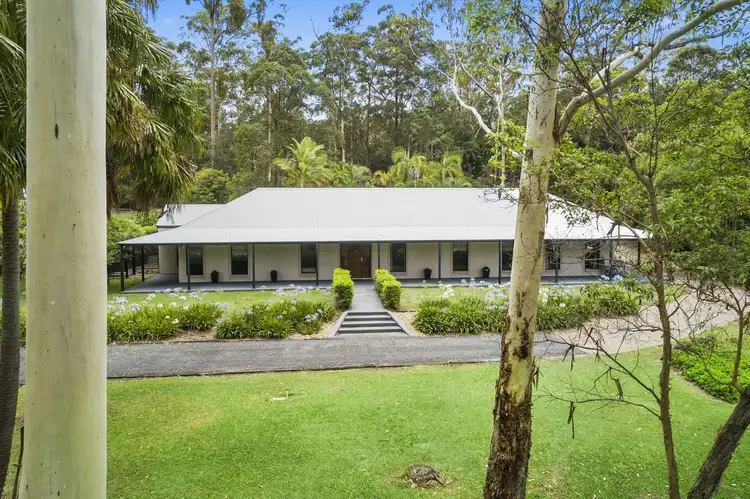 8 Jaggers Court, Tinbeerwah QLD 4563