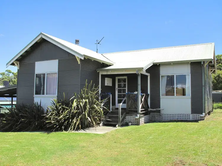 5 Cherax Lane, Denmark WA 6333