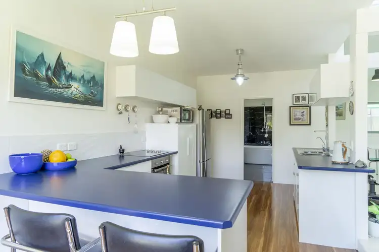 Sixth view of Homely house listing, 13 Erin Court, Armidale NSW 2350