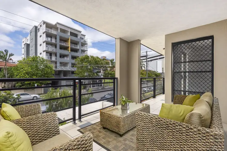 12/11 Grosvenor Road, Indooroopilly QLD 4068